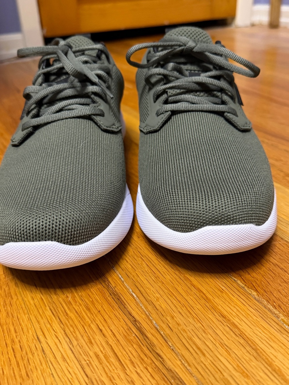 TravisMathew Men's Athletic Shoes Olive Green and Black - Picture 3 of 7